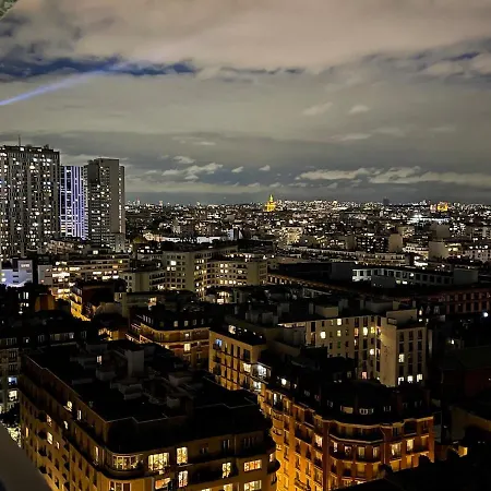 Lumineux Avec Vue Panoramique Paříž